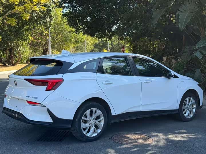 Фото 9 - Buick Velite 6