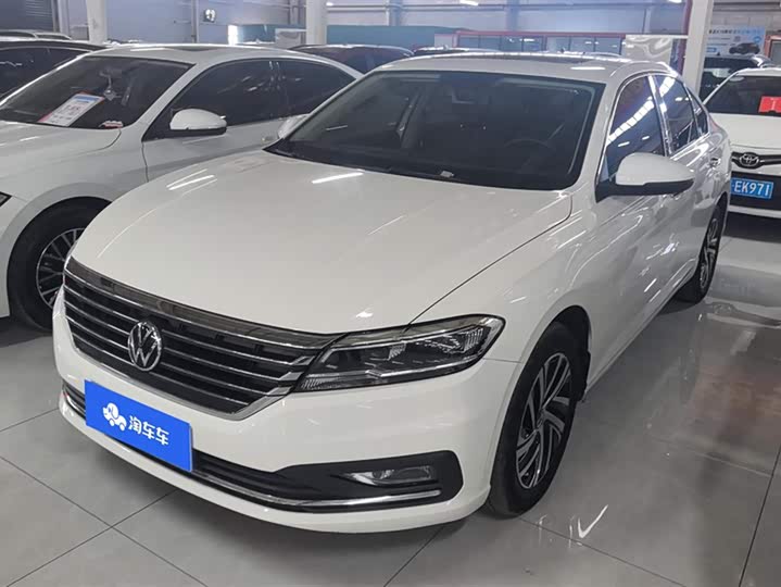 Фото 1 - Volkswagen Lavida