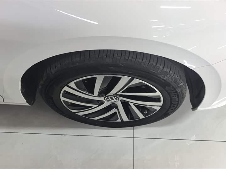 Фото 6 - Volkswagen Lavida