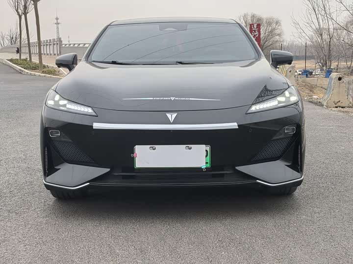 Фото 2 - Changan Deepal SL03