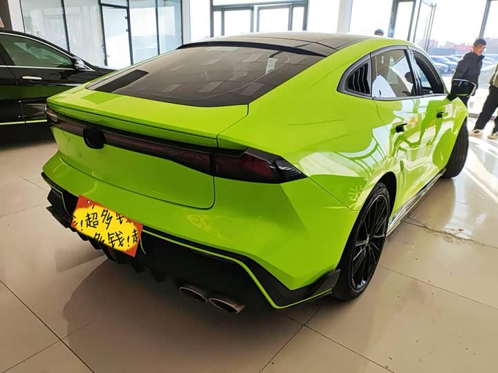 Фото 2 - Changan UNI-V