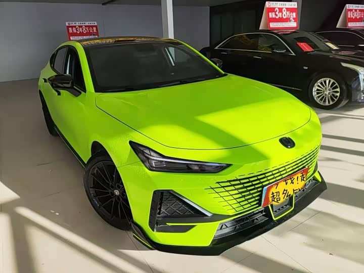 Фото 3 - Changan UNI-V