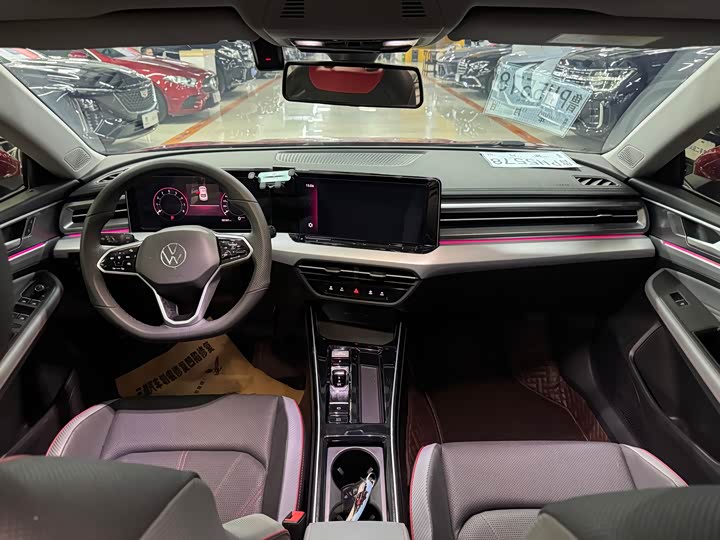 Фото 4 - Volkswagen Lamando L