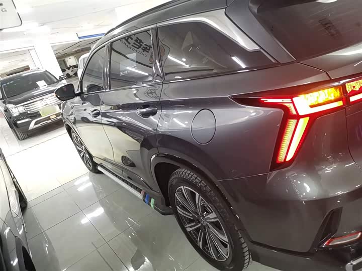 Фото 5 - Changan CS75 Plus