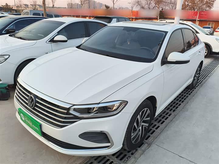 Фото 1 - Volkswagen Lavida