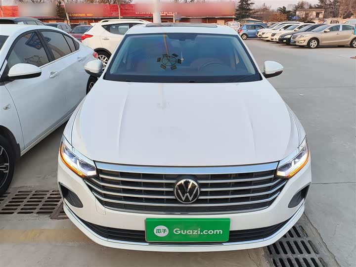 Фото 3 - Volkswagen Lavida