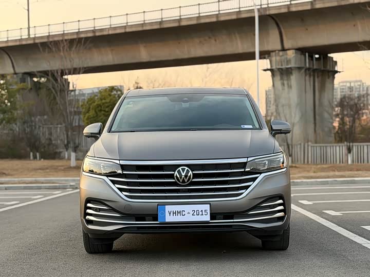 Фото 2 - Volkswagen Viloran