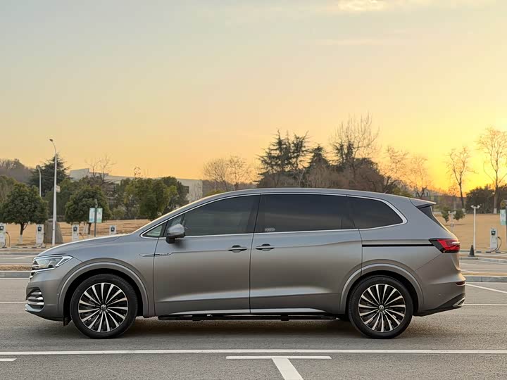 Фото 4 - Volkswagen Viloran