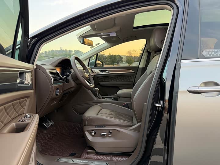 Фото 5 - Volkswagen Viloran