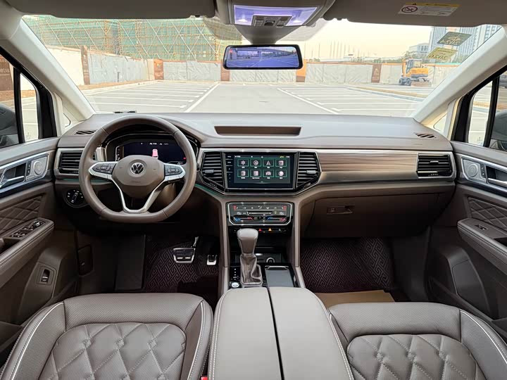 Фото 7 - Volkswagen Viloran