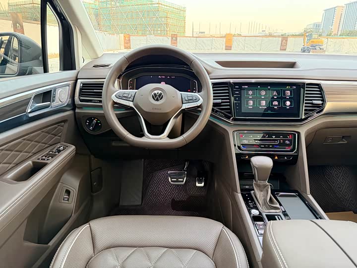 Фото 8 - Volkswagen Viloran