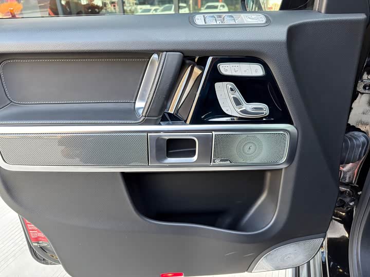 Фото 7 - Mercedes-Benz G-Class