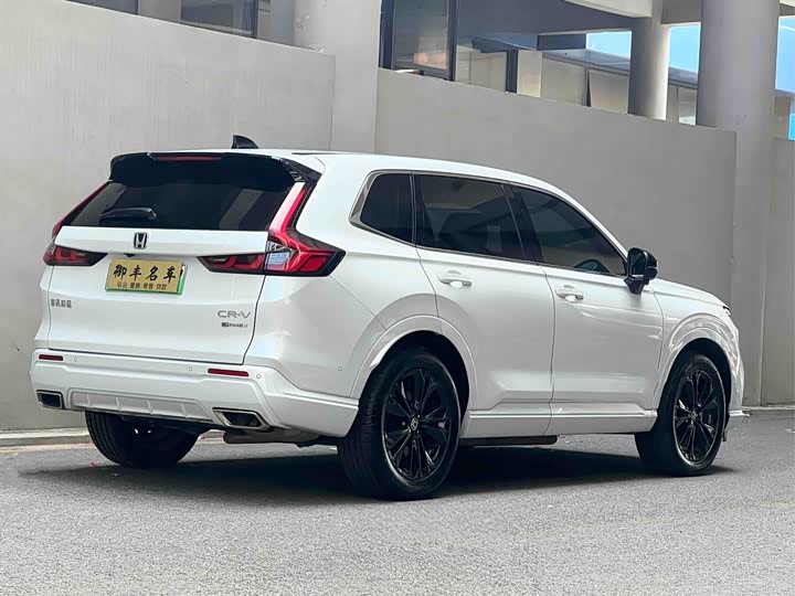 Фото 4 - Honda CR-V Hybrid