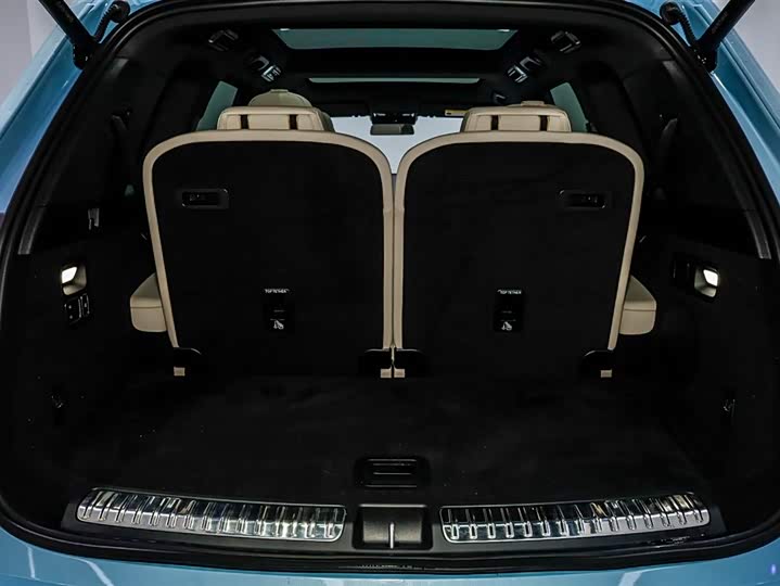 Фото 6 - LiXiang L8