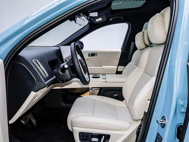 Фото 9 - LiXiang L8