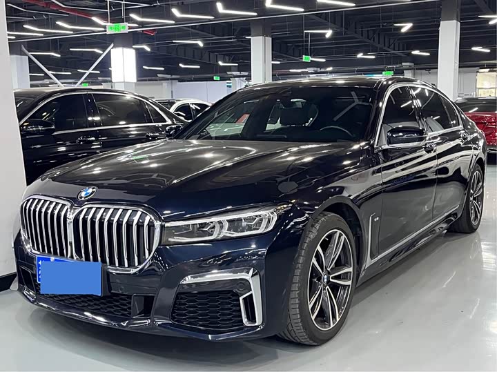 Фото 1 - BMW 7 Series