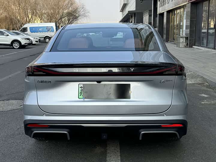 Фото 4 - Geely Galaxy L6