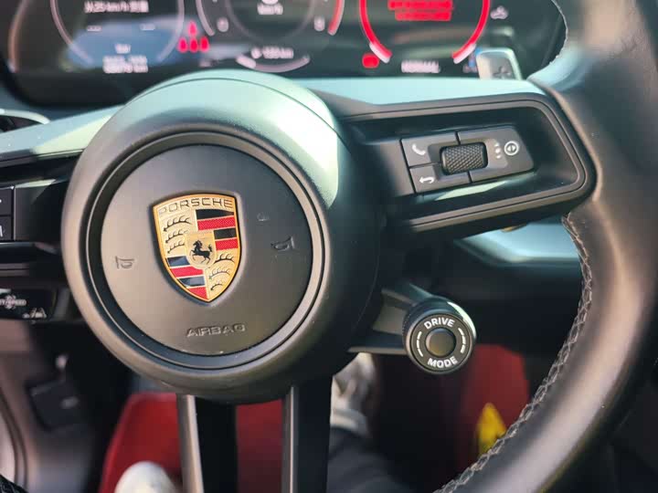 Фото 7 - Porsche Cayenne