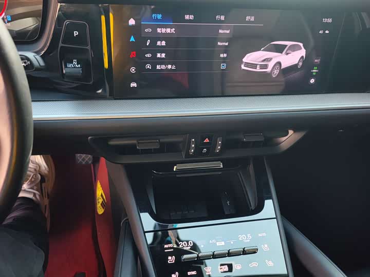 Фото 8 - Porsche Cayenne