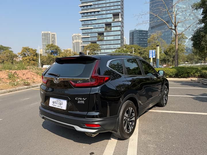 Фото 5 - Honda CR-V