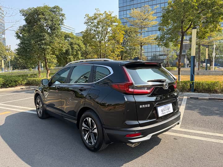 Фото 6 - Honda CR-V