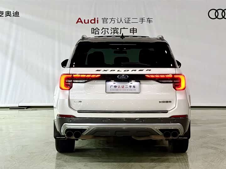 Фото 4 - Ford Explorer