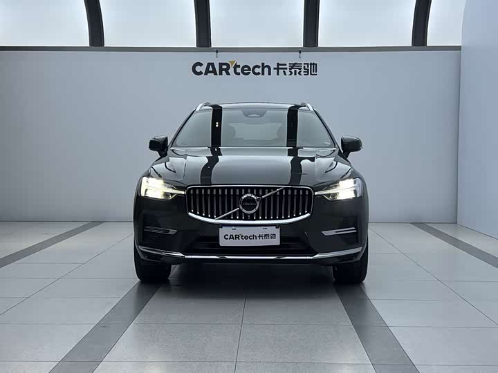 Фото 2 - Volvo XC60