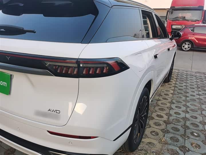 Фото 8 - Chery Tiggo 9