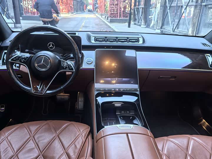 Фото 4 - Mercedes-Benz Maybach S-Class