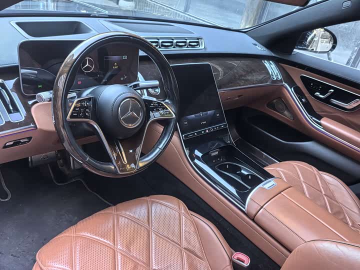 Фото 7 - Mercedes-Benz Maybach S-Class