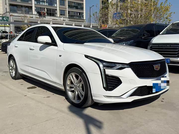 Фото 3 - Cadillac CT4