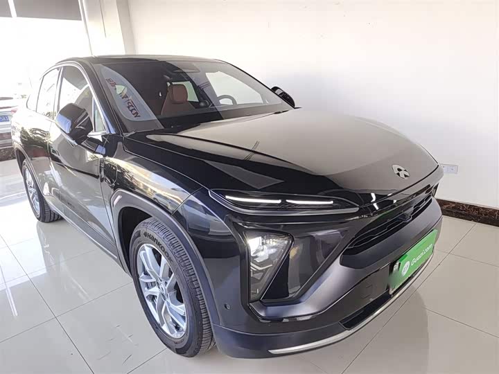 Фото 4 - Nio EC6