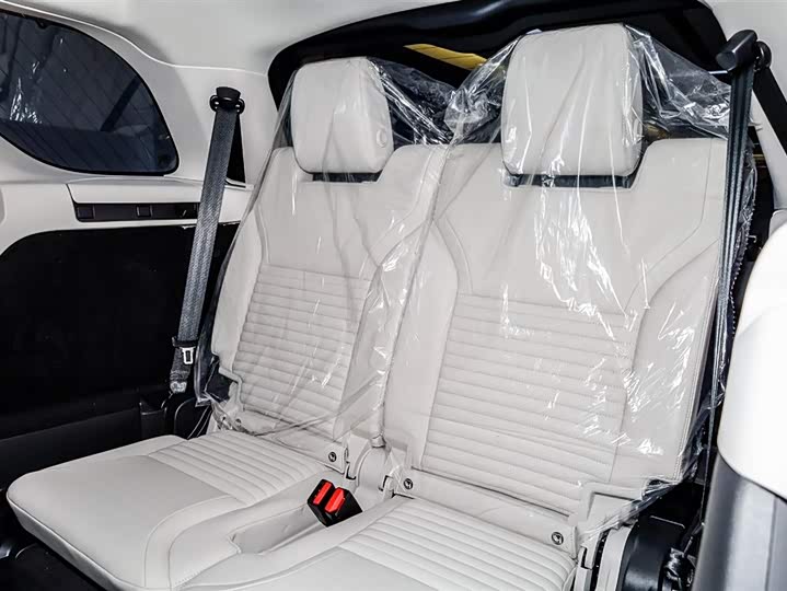 Фото 7 - Land Rover Discovery