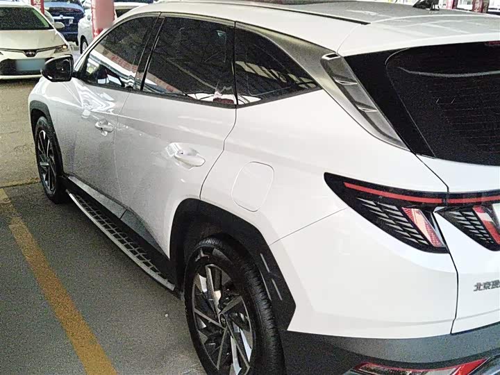 Фото 5 - Hyundai Tucson L