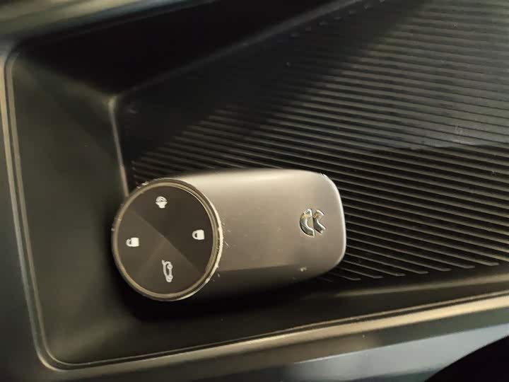 Фото 9 - Nio ES6