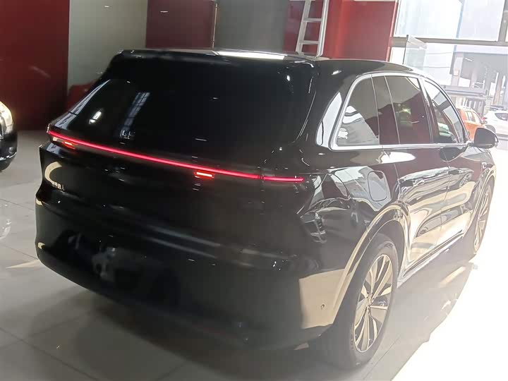 Фото 7 - LiXiang L6