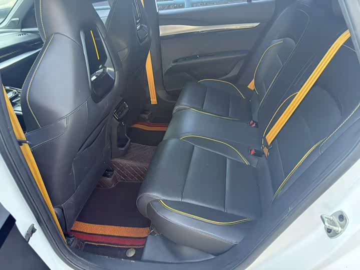 Фото 6 - MG Motor 5 Scorpio