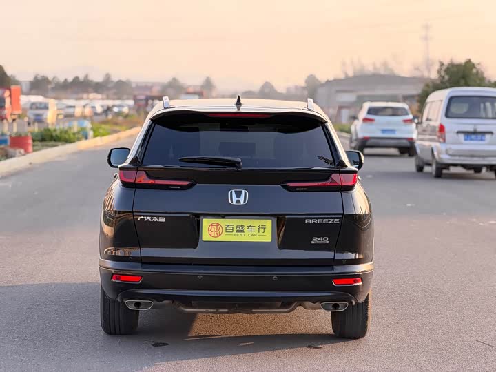 Фото 6 - Honda Breeze