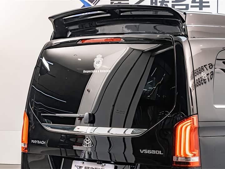 Фото 9 - Mercedes-Benz V-Class