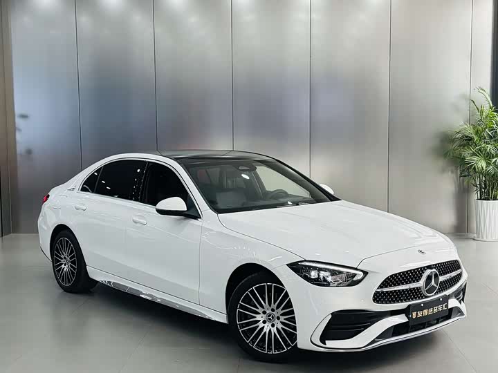 Фото 2 - Mercedes-Benz C-Class