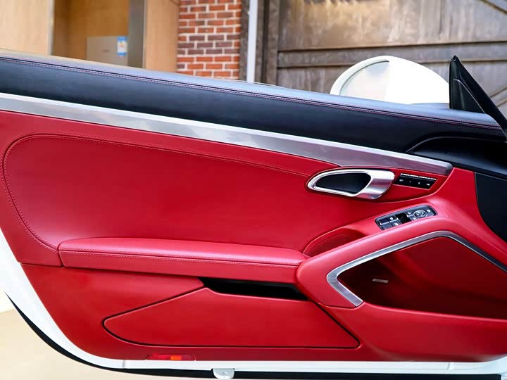 Фото 9 - Porsche 718