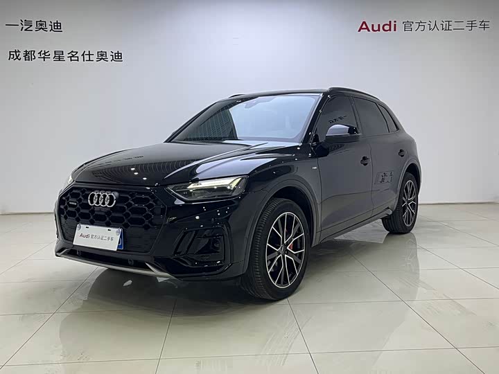 Фото 1 - Audi Q5L