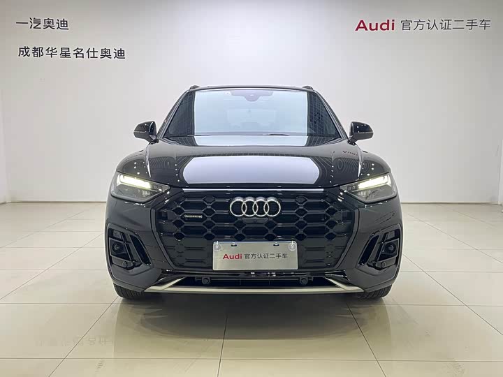 Фото 2 - Audi Q5L