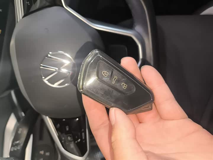 Фото 9 - Volkswagen ID.4 Crozz