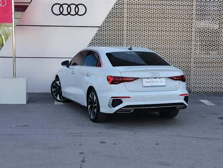 Фото 5 - Audi A3