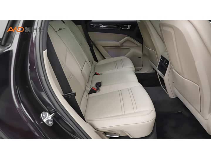 Фото 8 - Porsche Cayenne