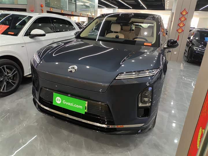 Фото 2 - Nio ES8