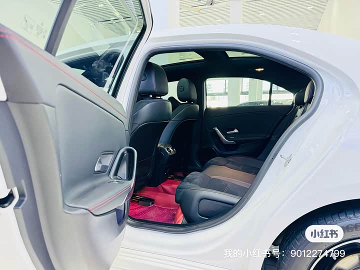 Фото 7 - Mercedes-Benz A-Class