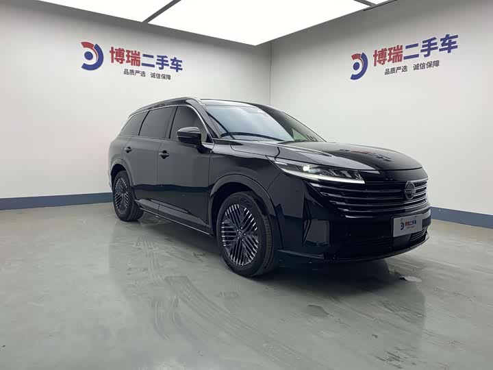 Фото 3 - Nissan Pathfinder