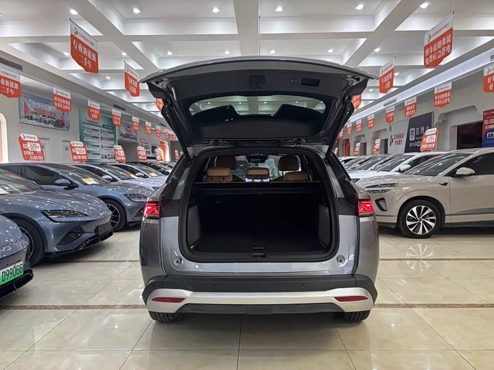 Фото 9 - BYD Song L DM-i Hybrid